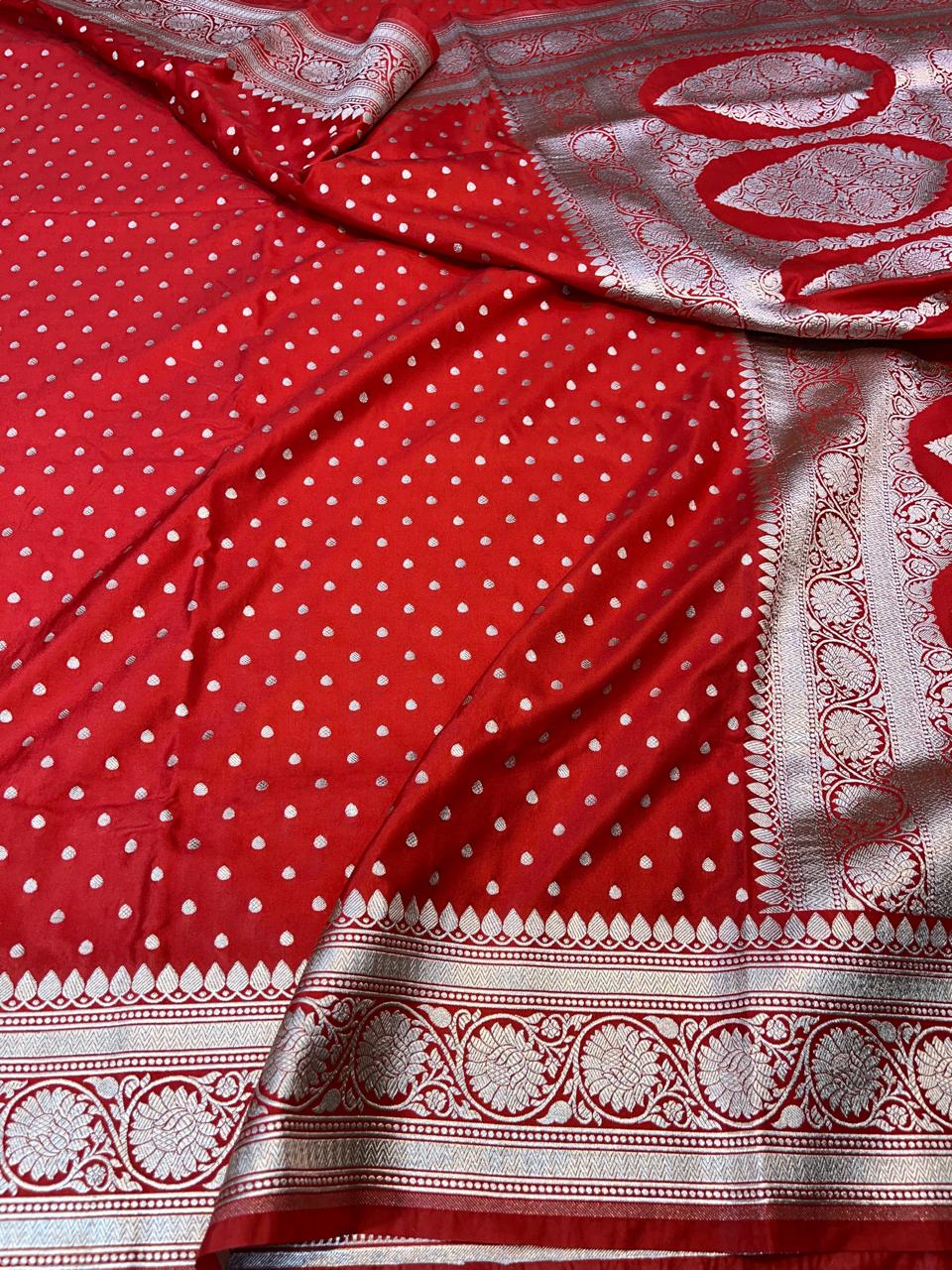 Banarasi Mashru Katan Handloom Jacquard Silk Saree with Fancy Border and Matching Blouse